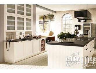 木门企业价格定位亲民化还是高端化?